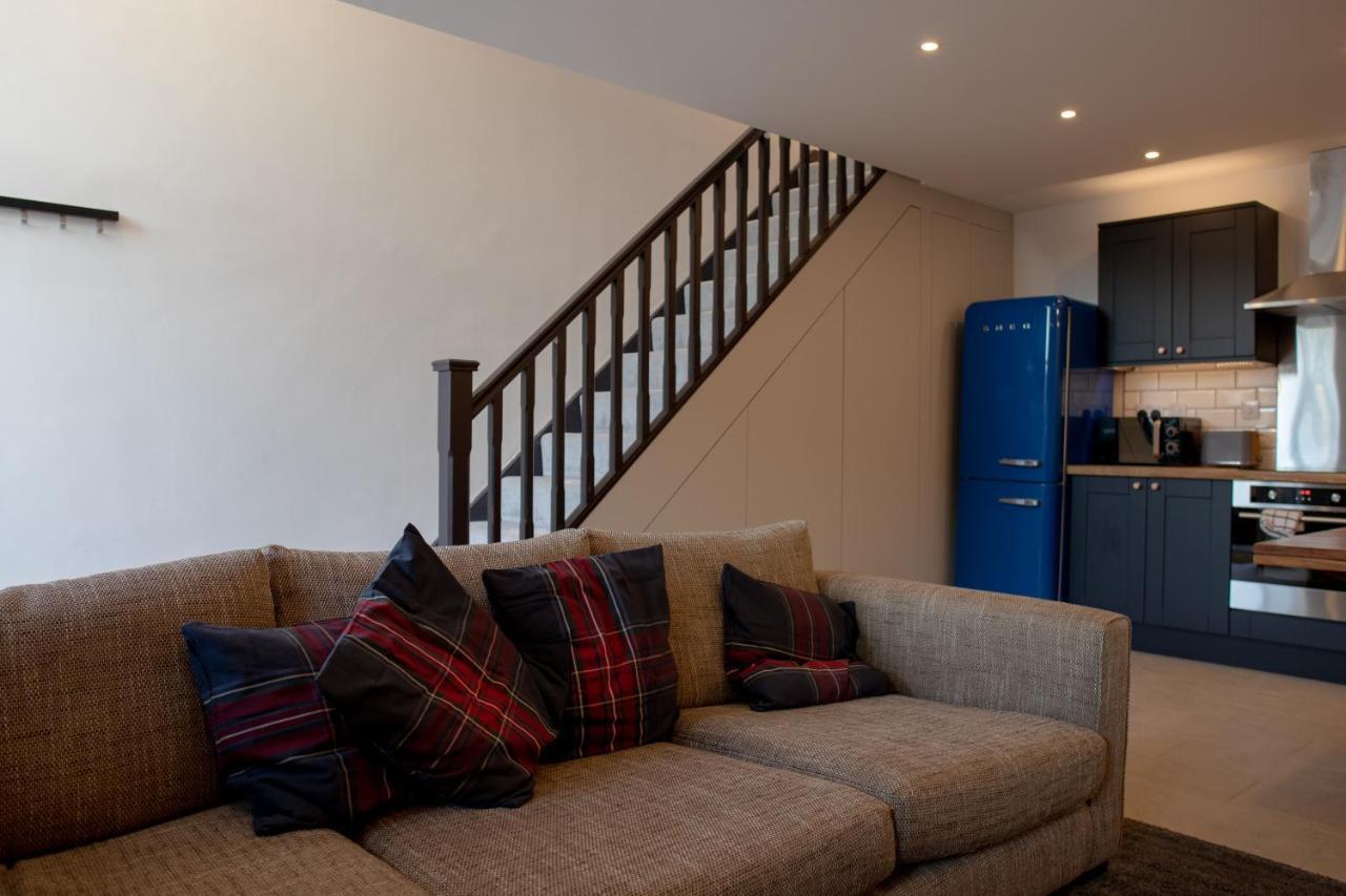 אולדהאם Unique Barn Conversion In Saddleworth מראה חיצוני תמונה